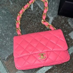 AUTHENTIC CHANEL BAG